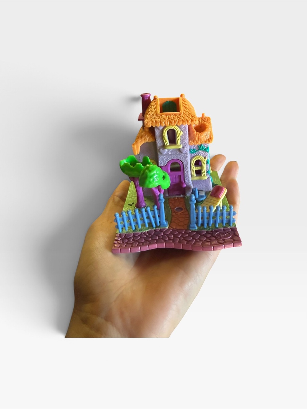 vintage Polly Pocket Giraffe House